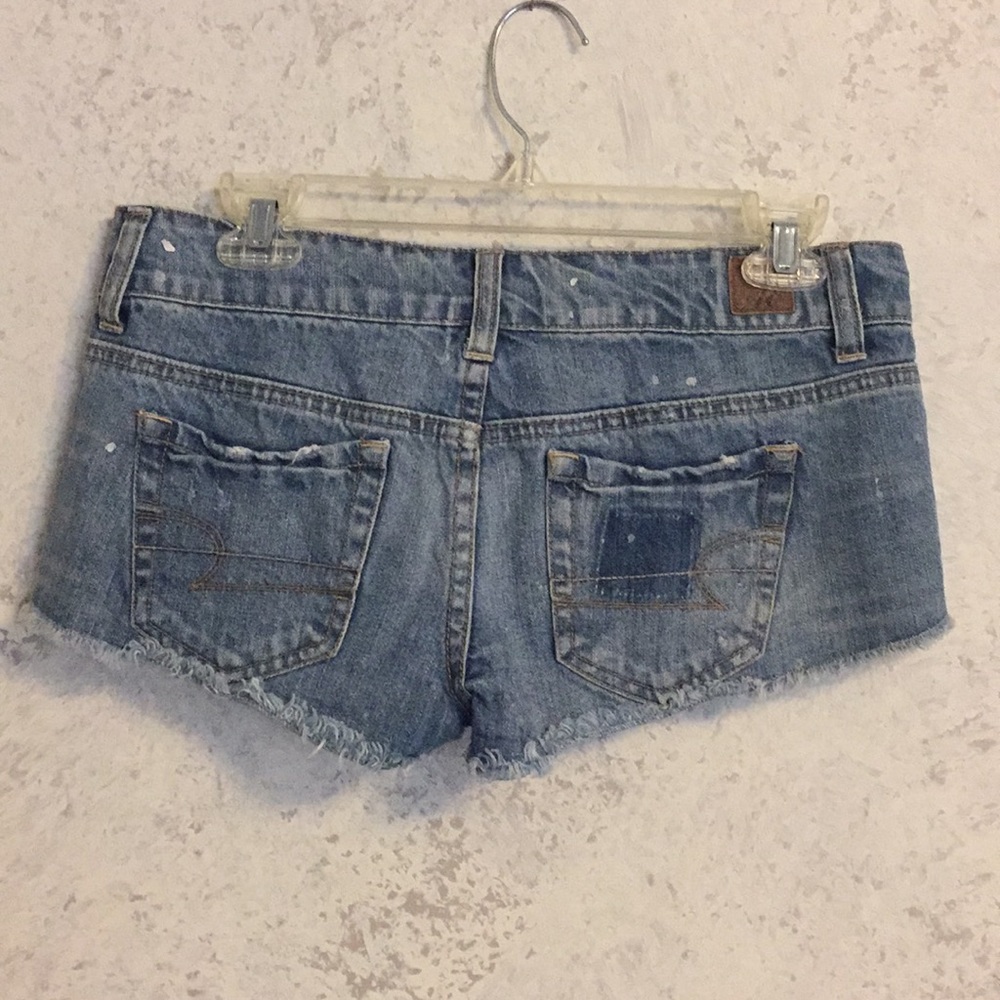American Eagle Shorts - Picture 2 of 5